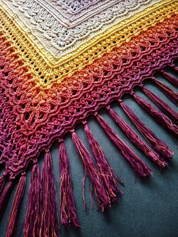 Fioletowy Blask Świtu heklowane rękodzieło 3.jpg