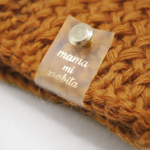 Metka przeźroczysta silikonowa z nitem: 2cmx6cm mama mi zrobiła napis kolor: złoty  